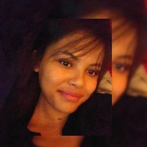 Meet your Posher, Rayven